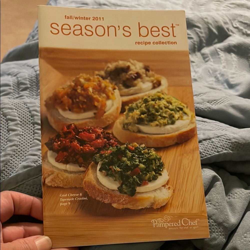 Pampered Chef Season’s Best Fall/Winter 2011 Cookbook